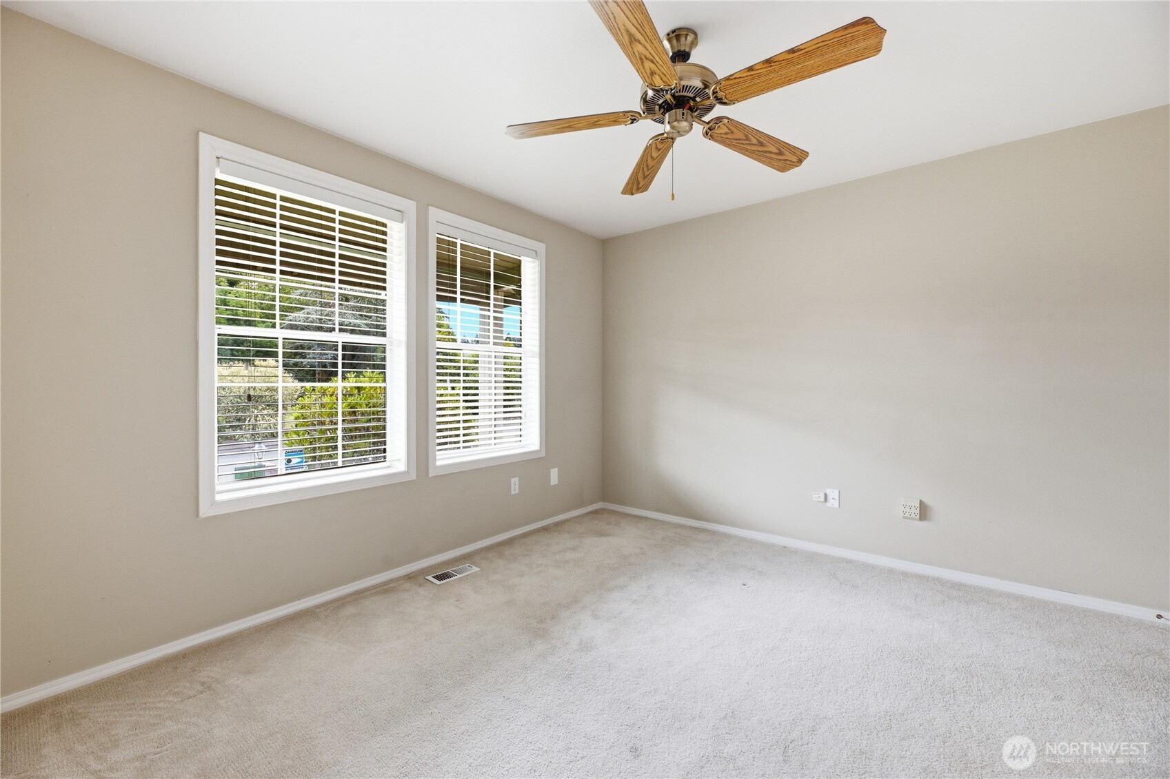 19210 106th Avenue Ct Property Photo 24