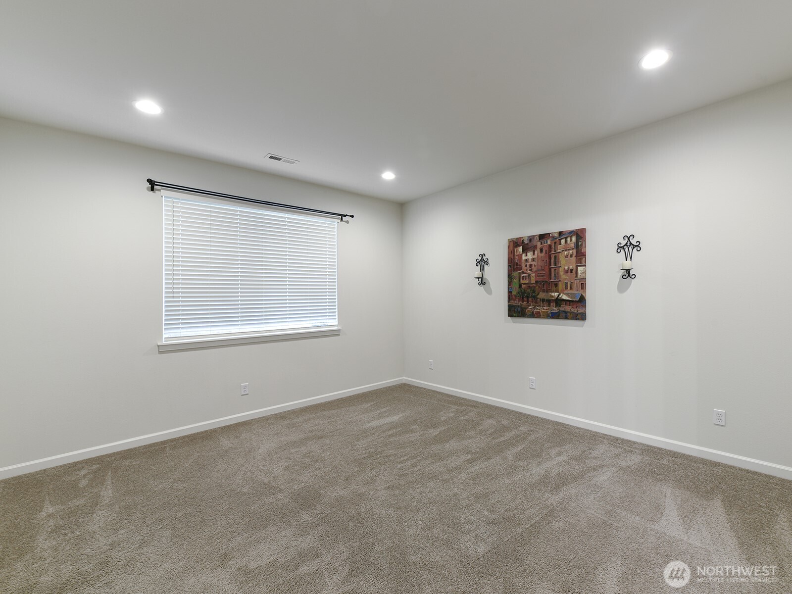 621 153rd Street Ct Property Photo 9