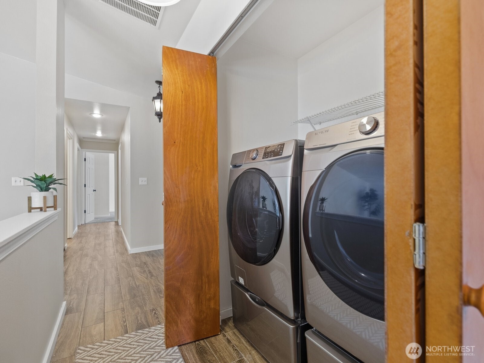 108 Noble Way Property Photo 11