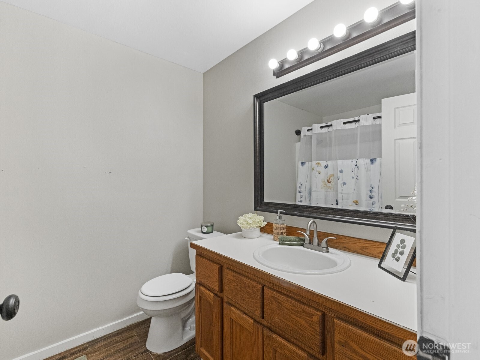 108 Noble Way Property Photo 14