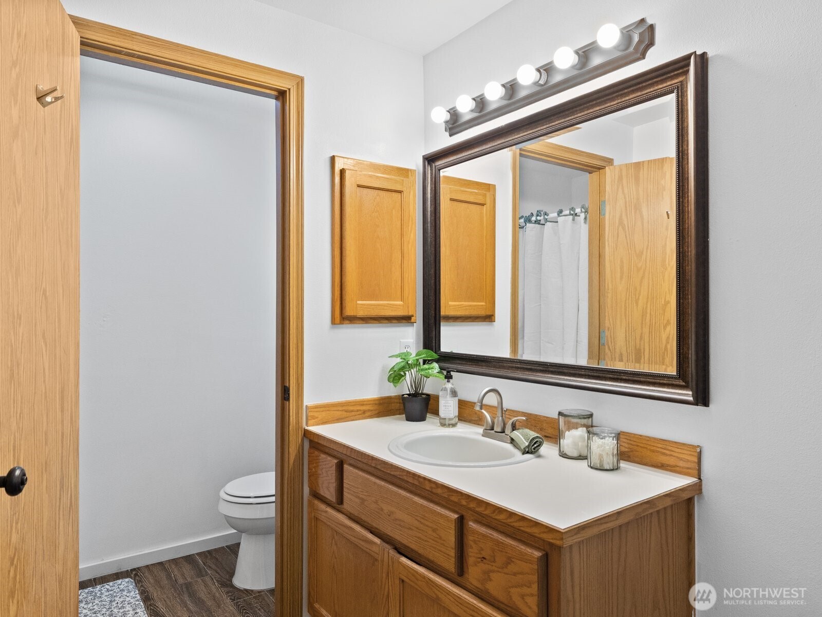 108 Noble Way Property Photo 18