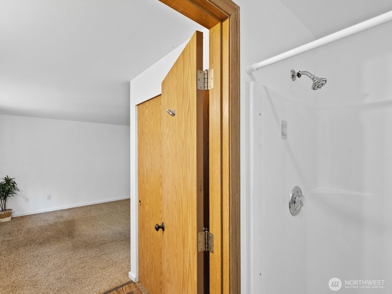 108 Noble Way Property Photo 19