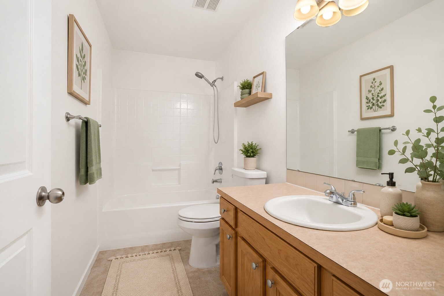 3308 S Holly Place Property Photo 6