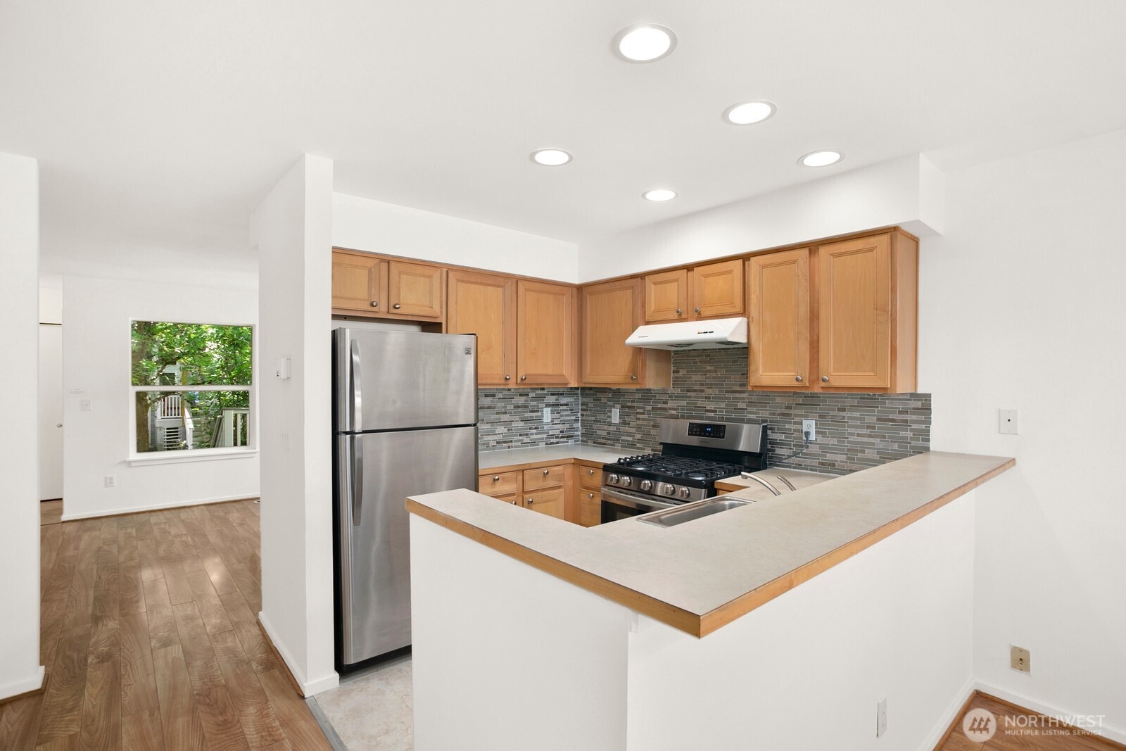 3308 S Holly Place Property Photo 14