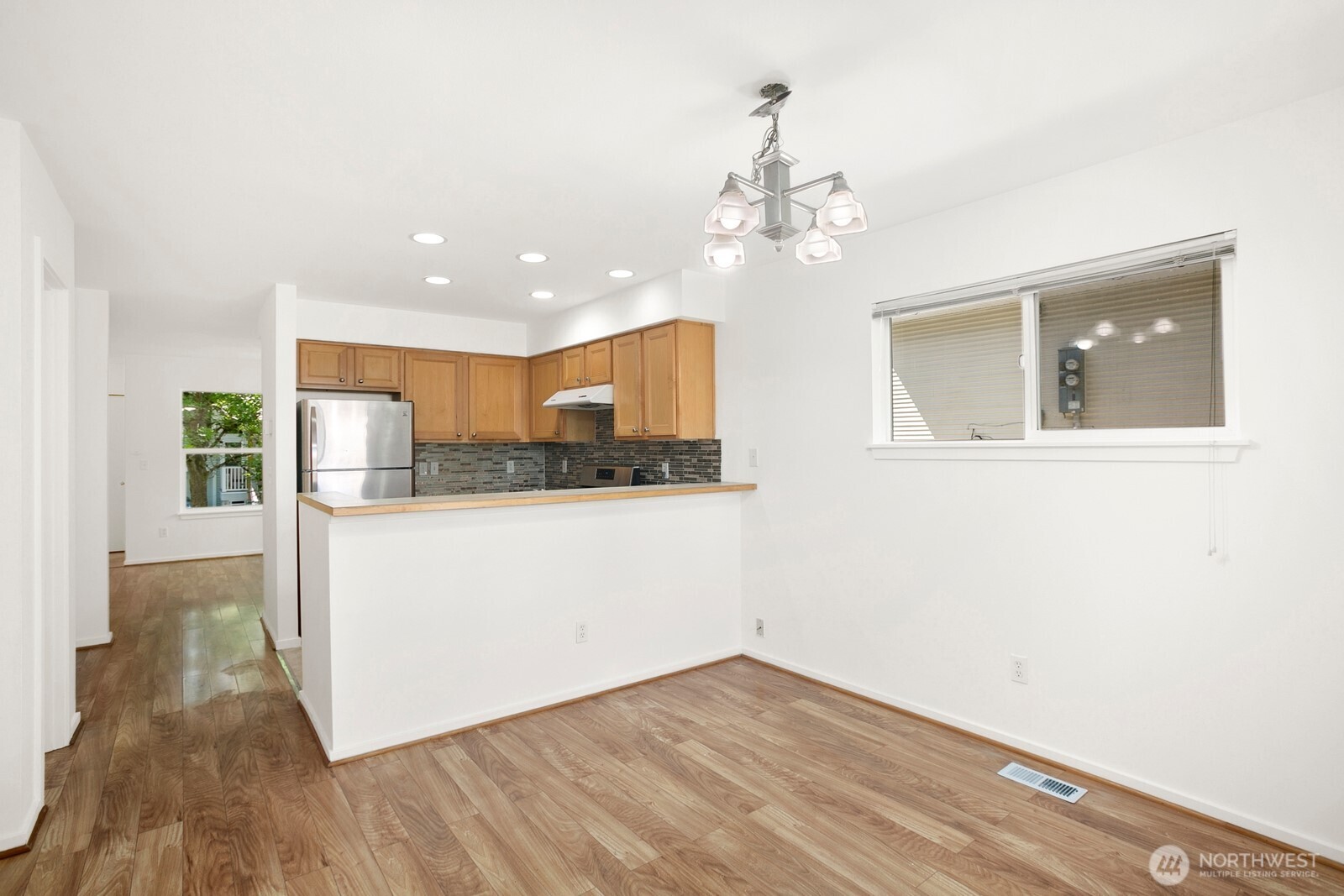 3308 S Holly Place Property Photo 17