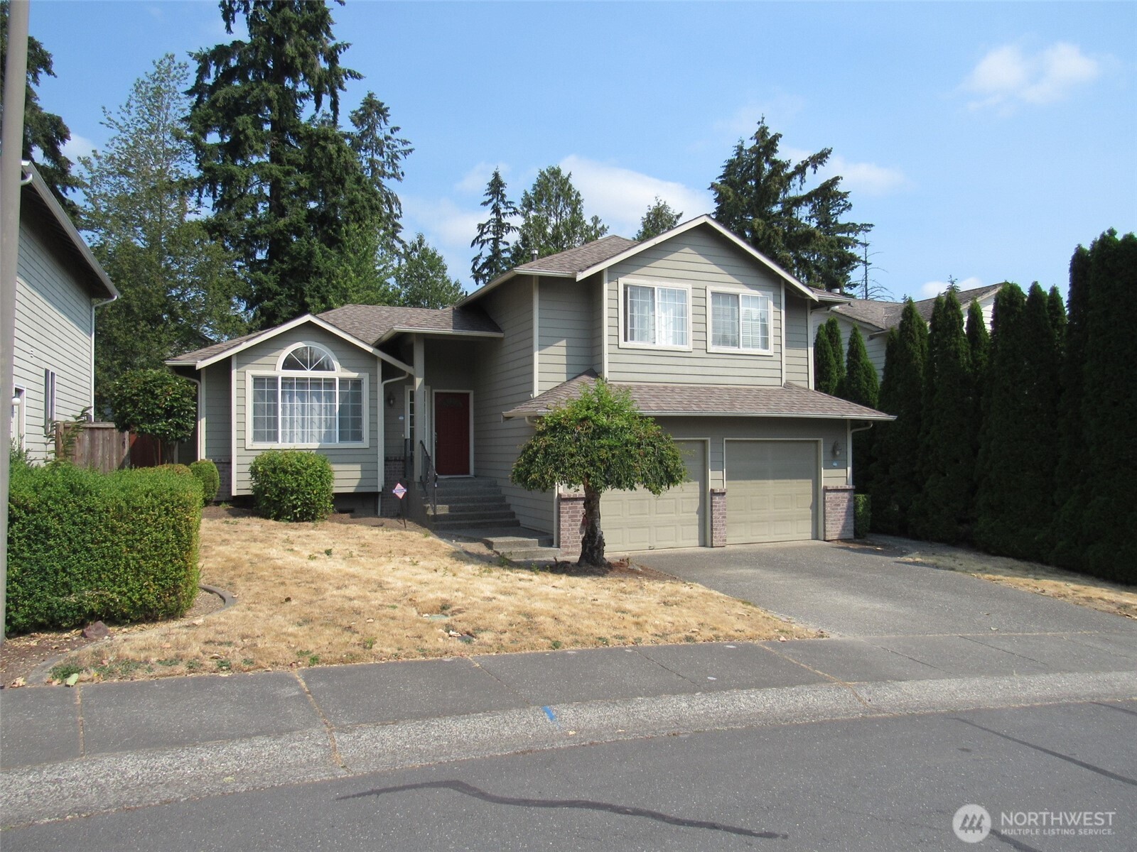 13008 NE 200th Place Property Photo 1
