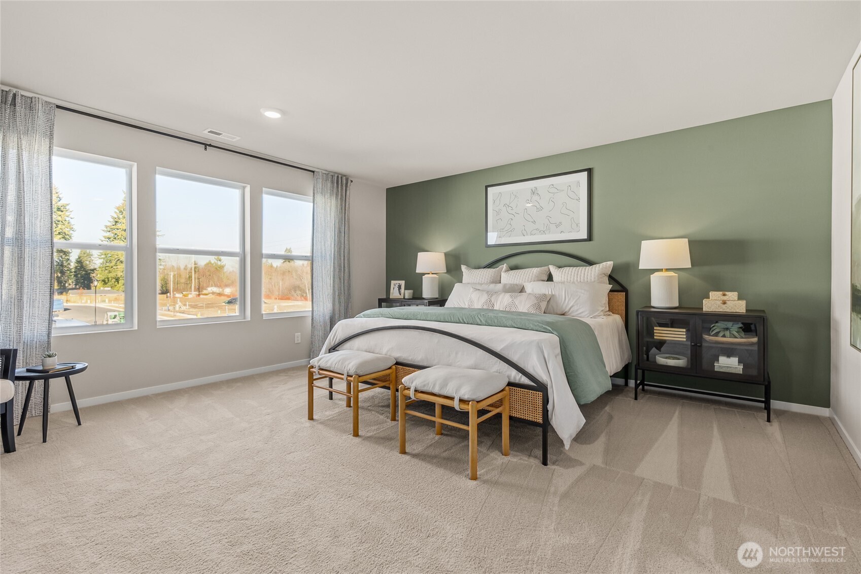 579 Wall Street 54 Property Photo 6