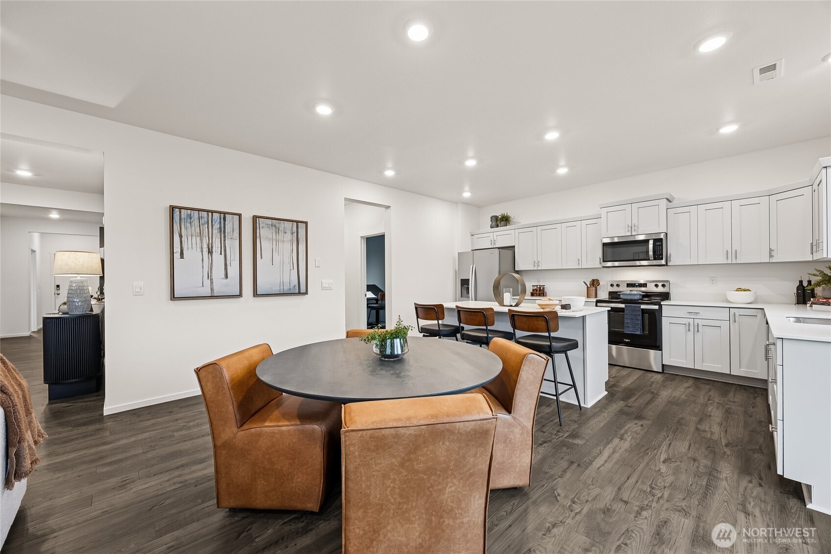 579 Wall Street 54 Property Photo 20