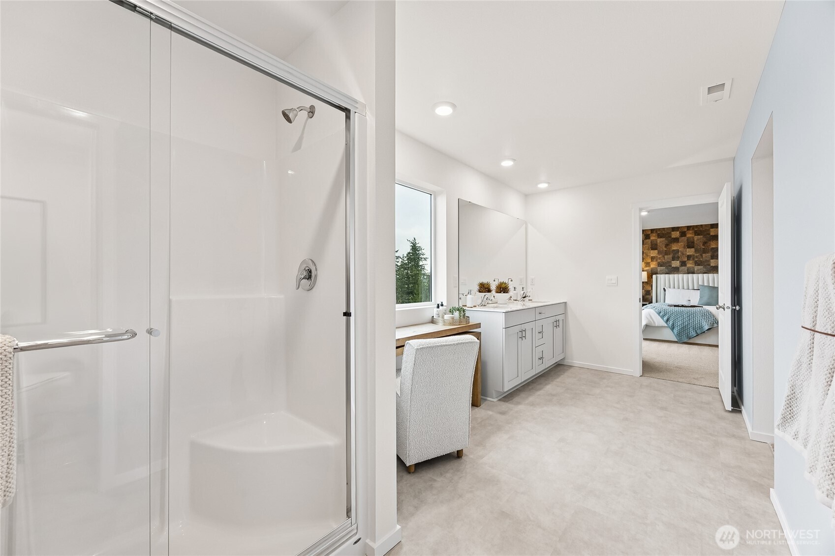 579 Wall Street 54 Property Photo 30
