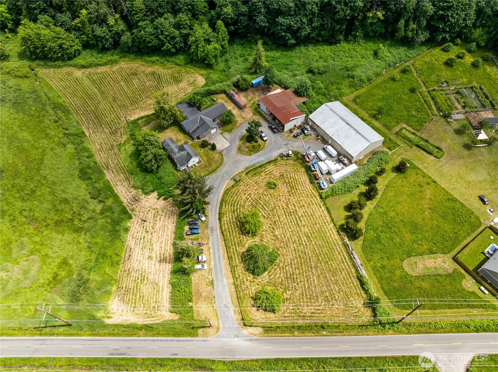 4250 Dewey Road Property Photo 1