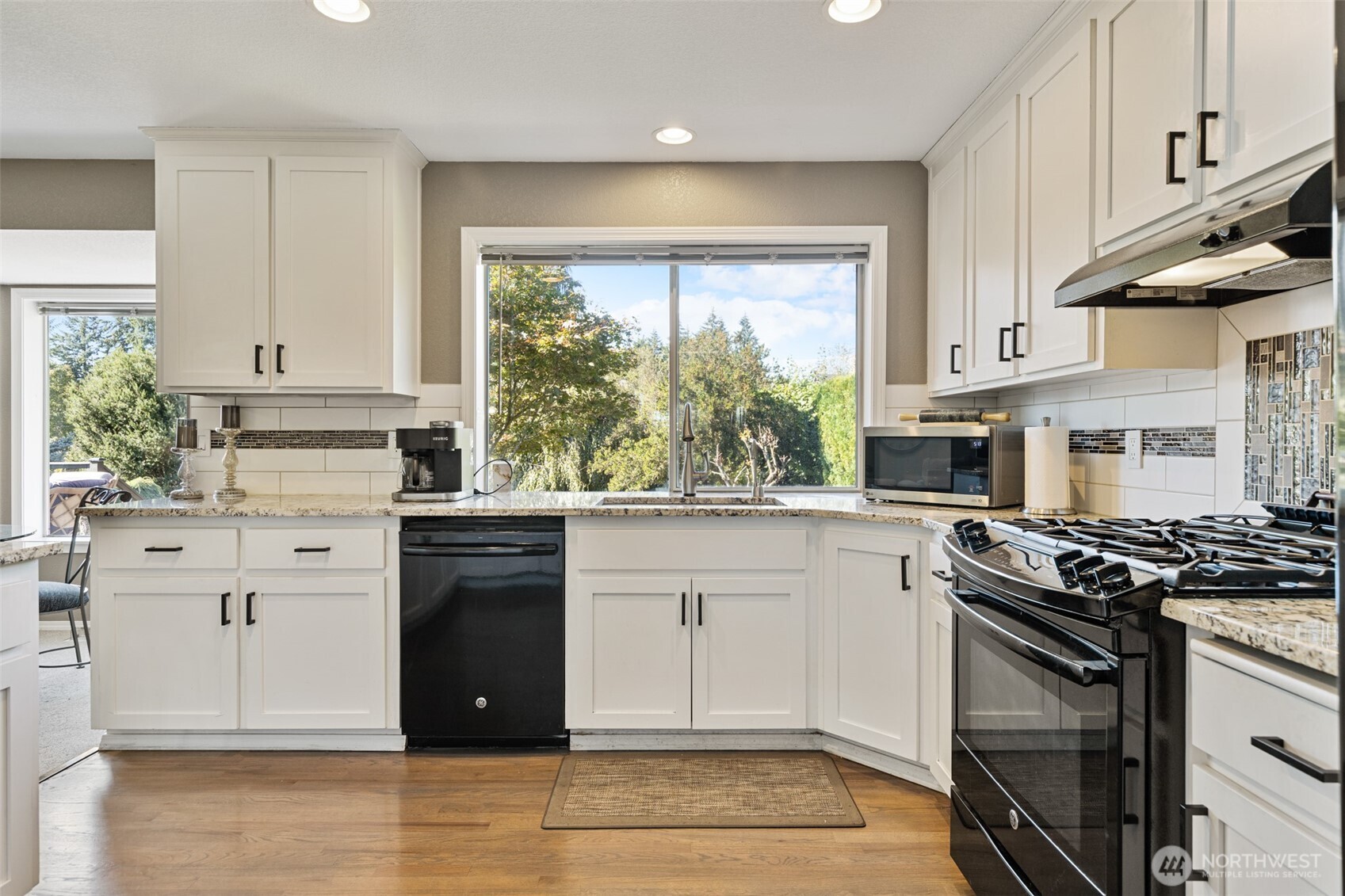 16511 45th Street Ct Property Photo 3