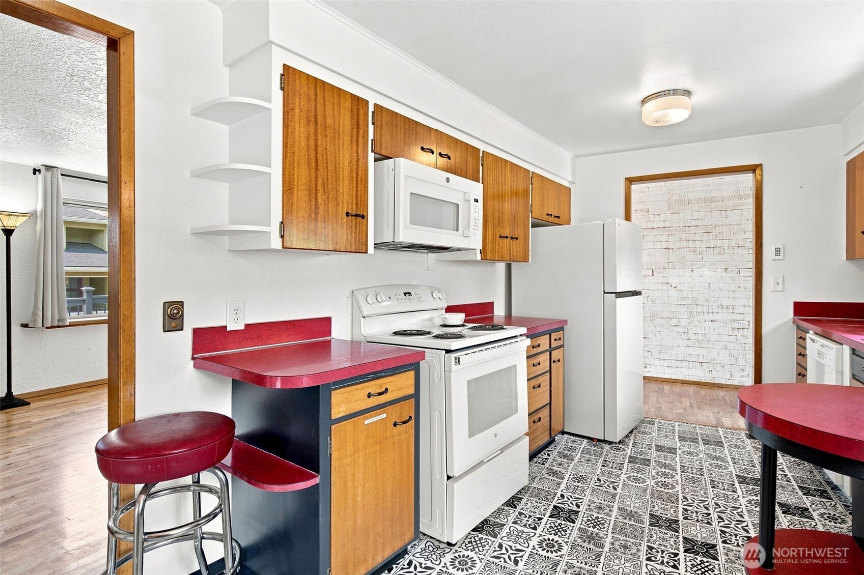 16 81st Avenue Property Photo 9
