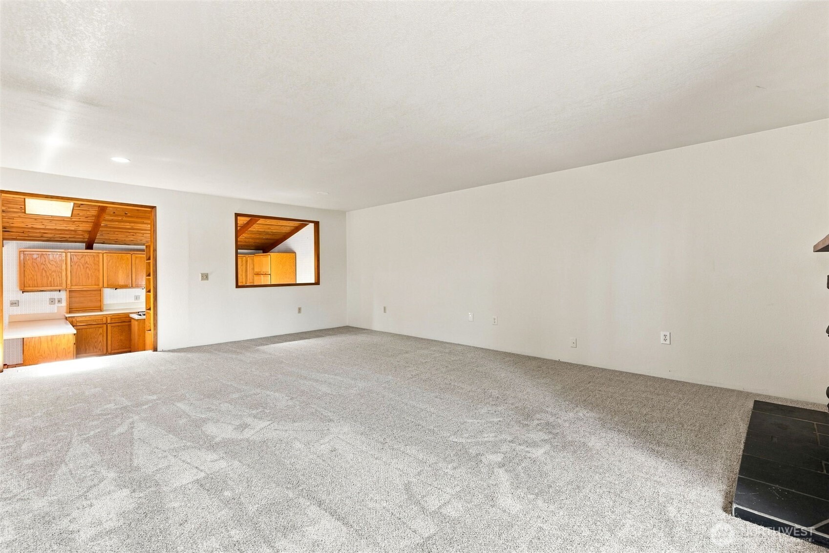 51 E Park Lane Property Photo 10