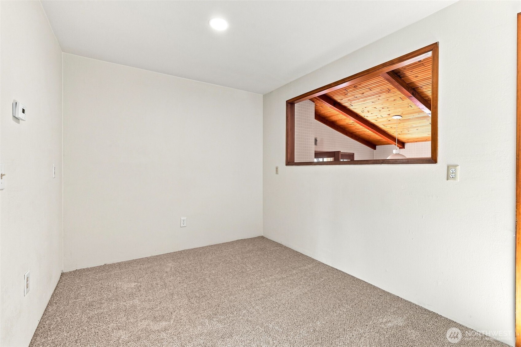 51 E Park Lane Property Photo 12