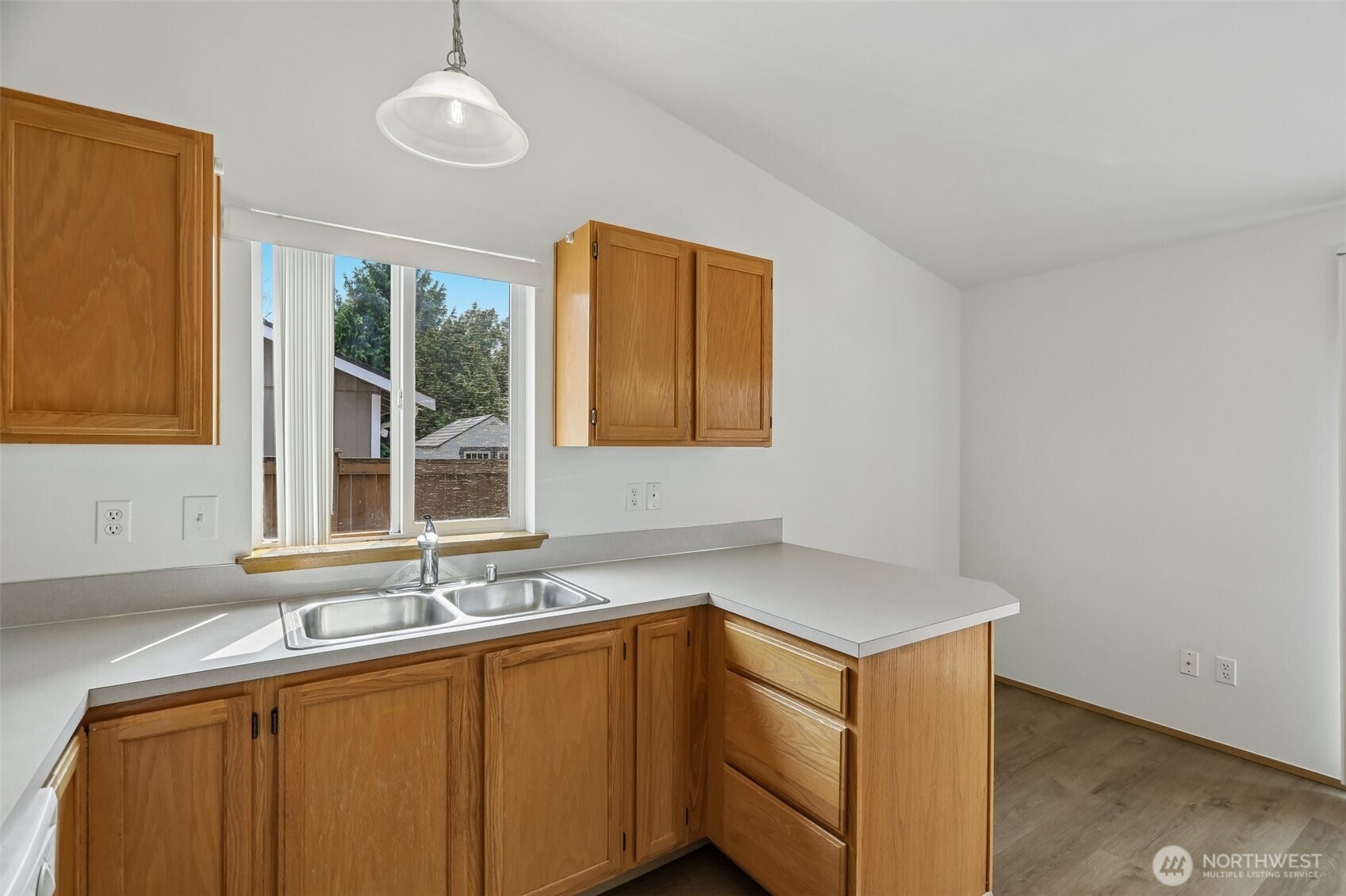 10506 63rd Drive Property Photo 9