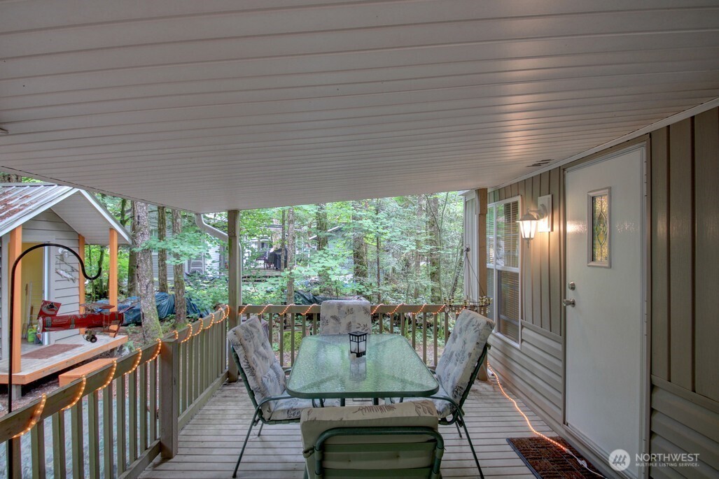 137 6 Riverside Drive Property Photo 21