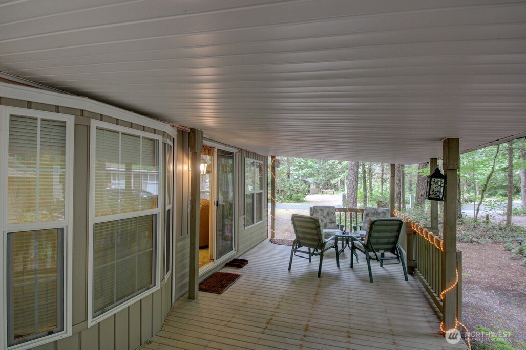 137 6 Riverside Drive Property Photo 22