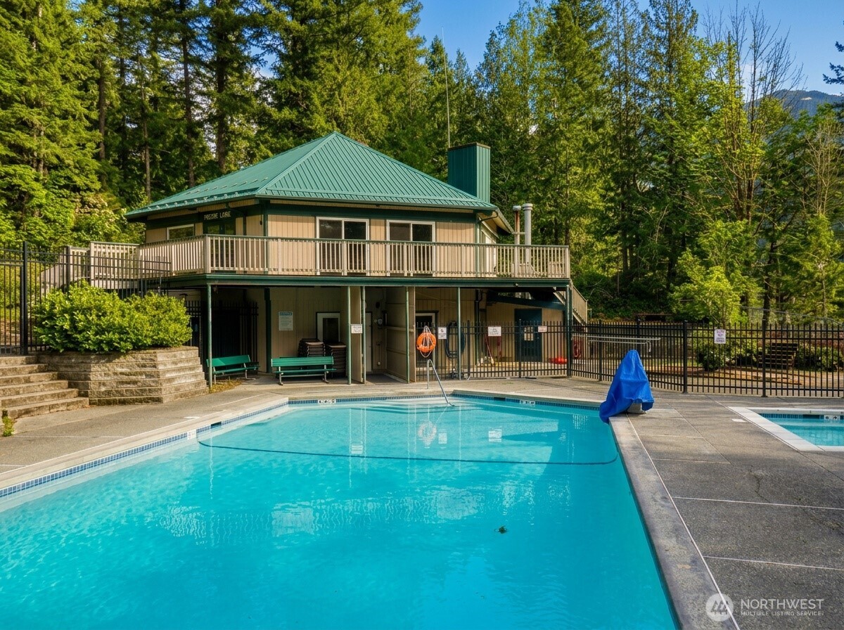 137 6 Riverside Drive Property Photo 35