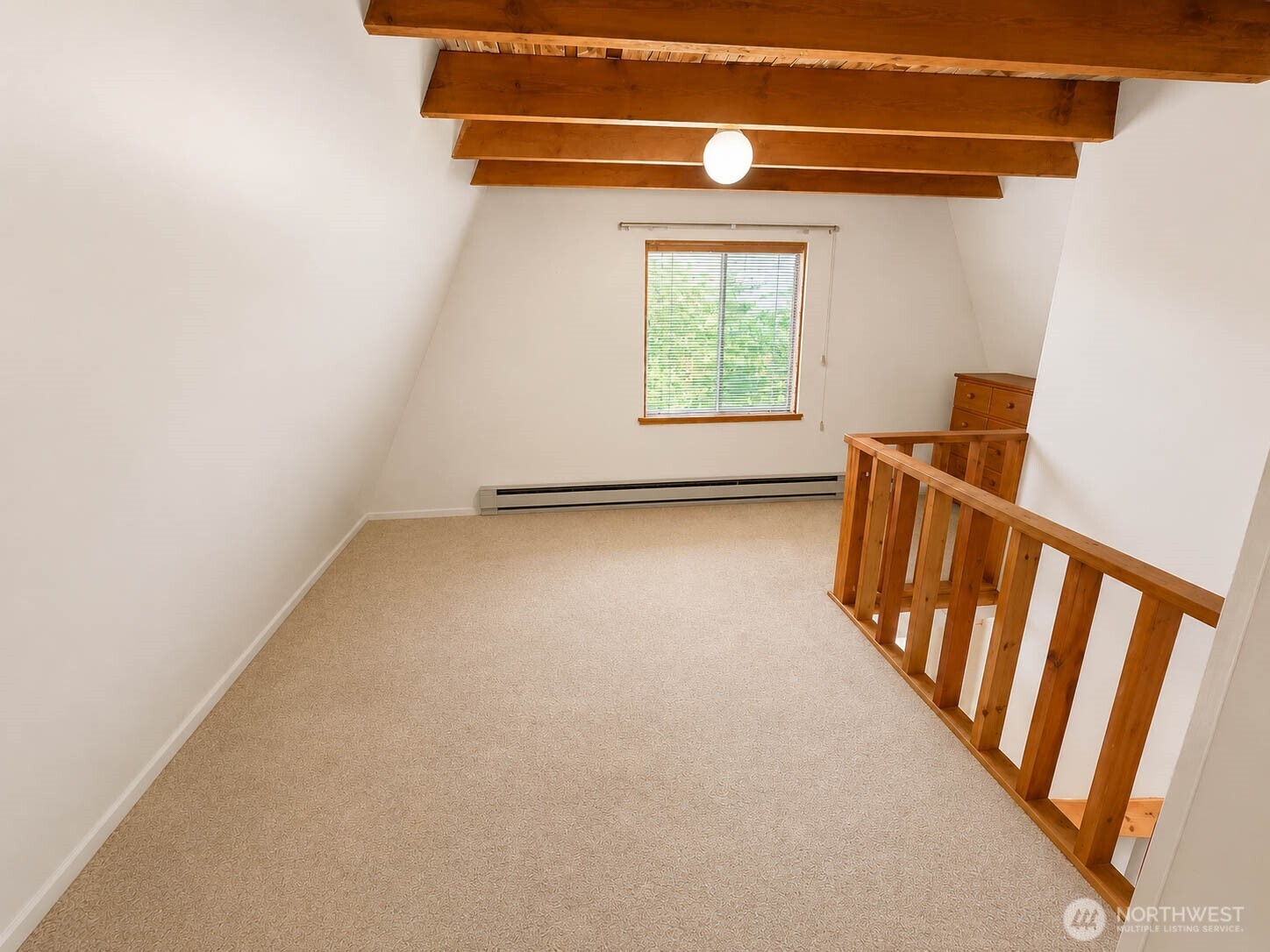 2433 Salal Property Photo 11