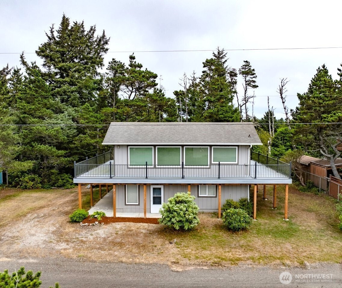 30110 J Place Property Photo 2