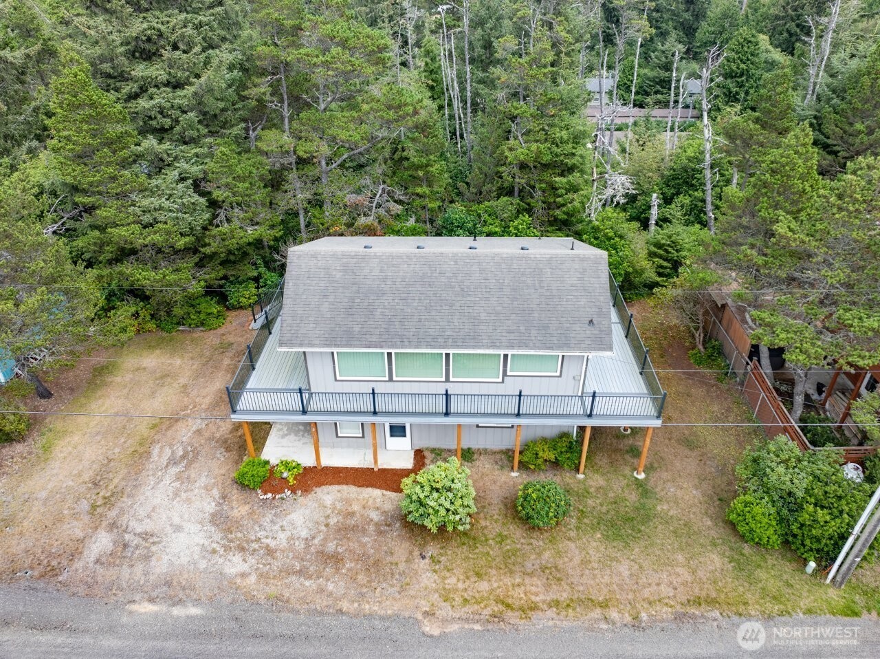 30110 J Place Property Photo 3