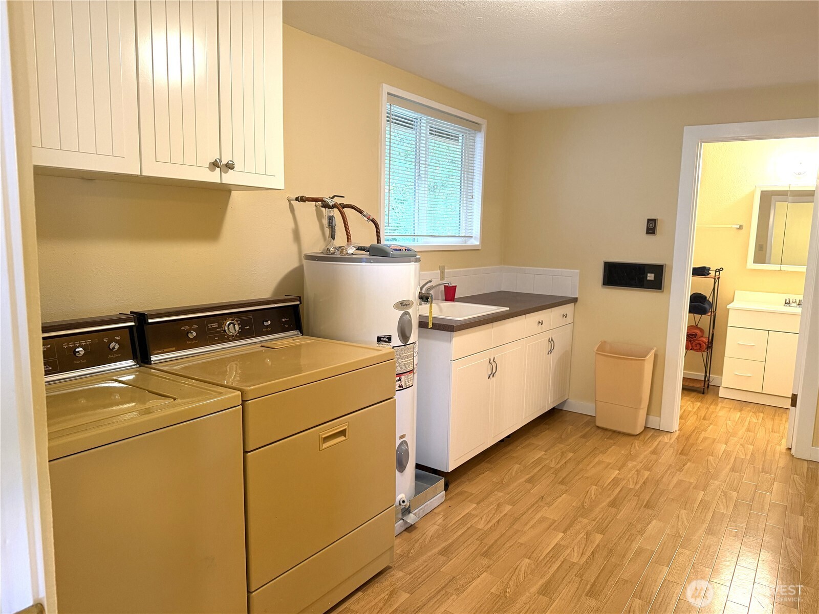 30110 J Place Property Photo 8