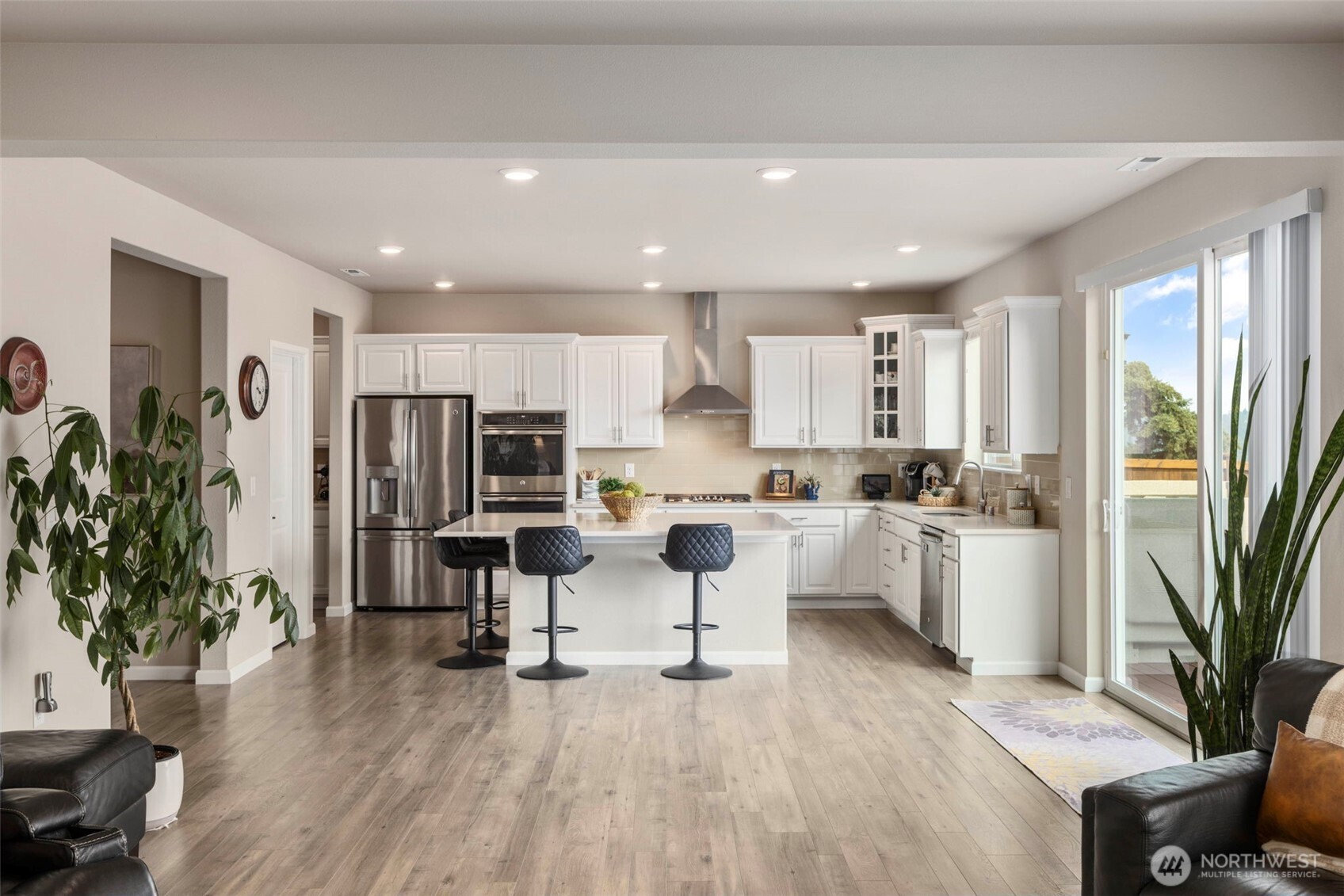 6651 S 298th Place Property Photo 12