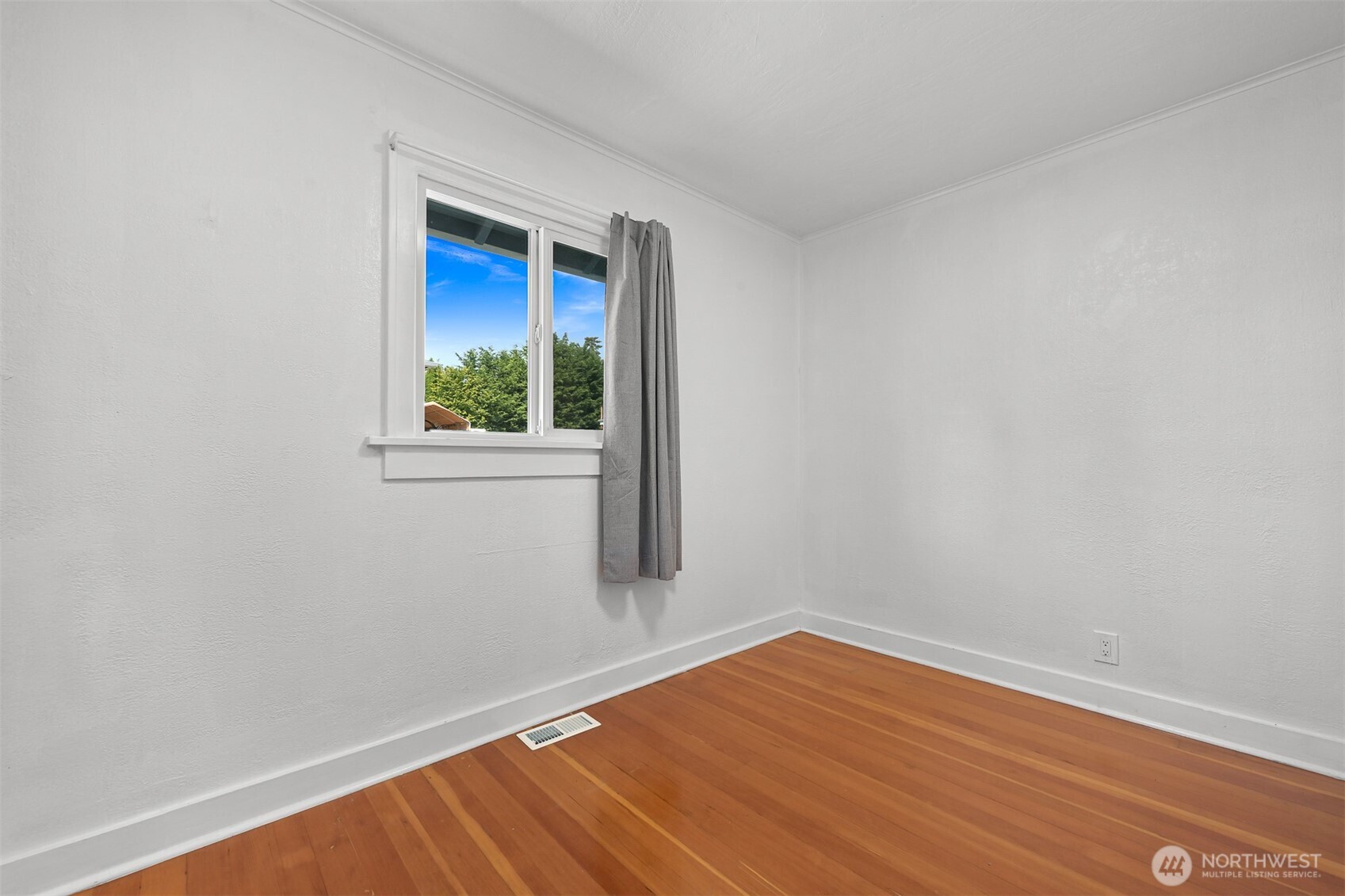 3304 Bennett Drive Property Photo 15