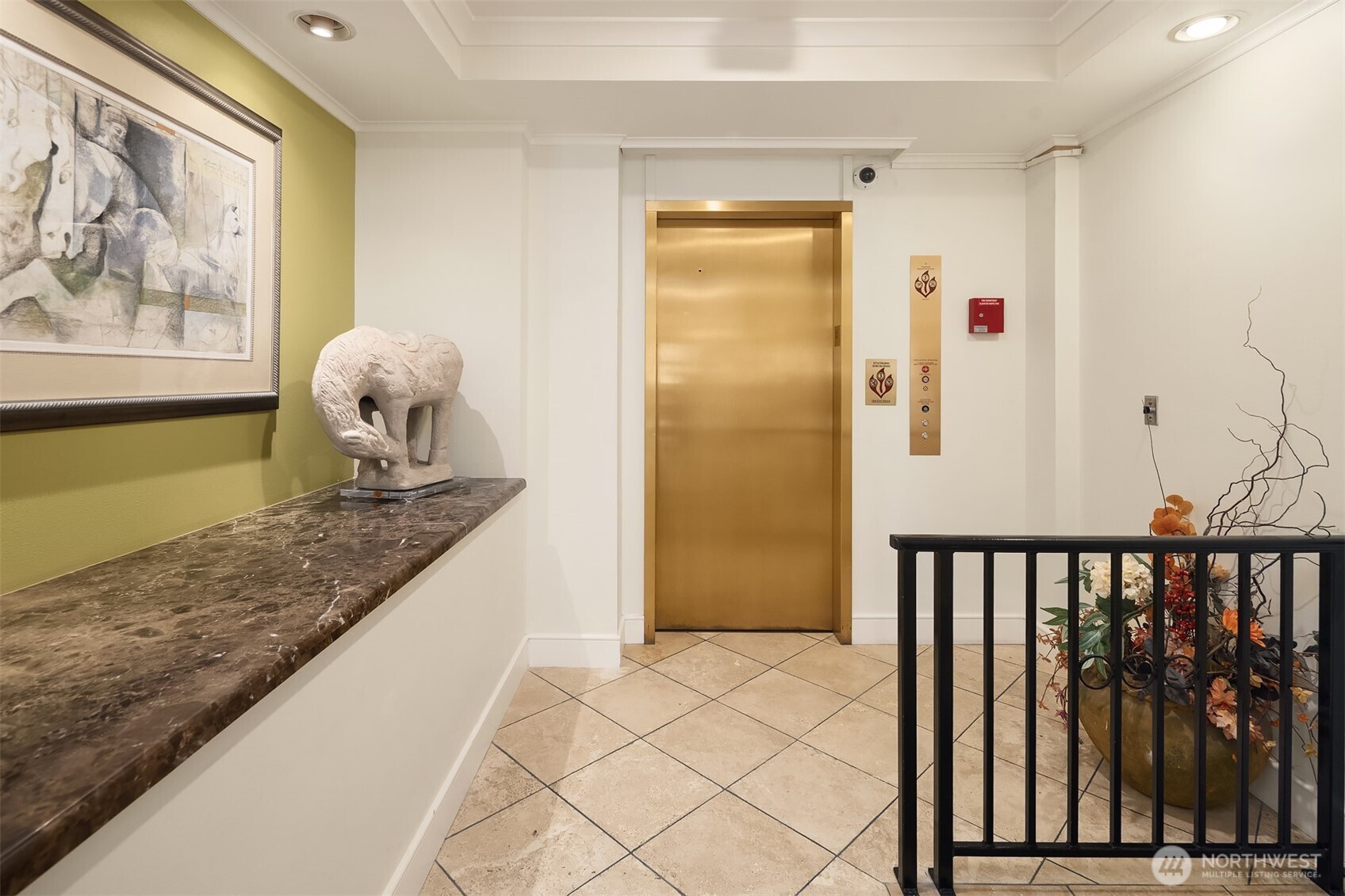 210 Market Street 304 Property Photo 31