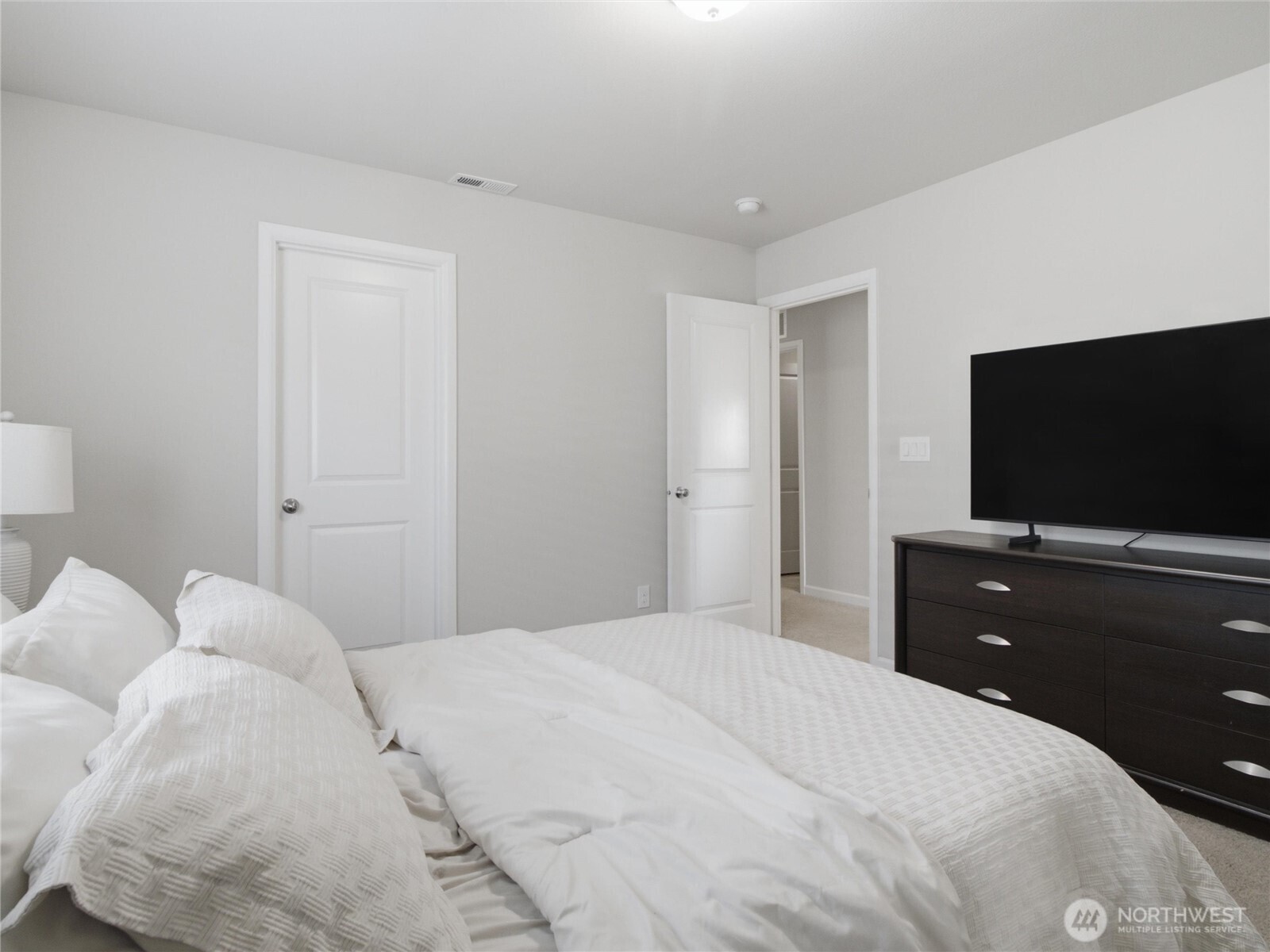 3328 Nova St Ne Property Photo 22