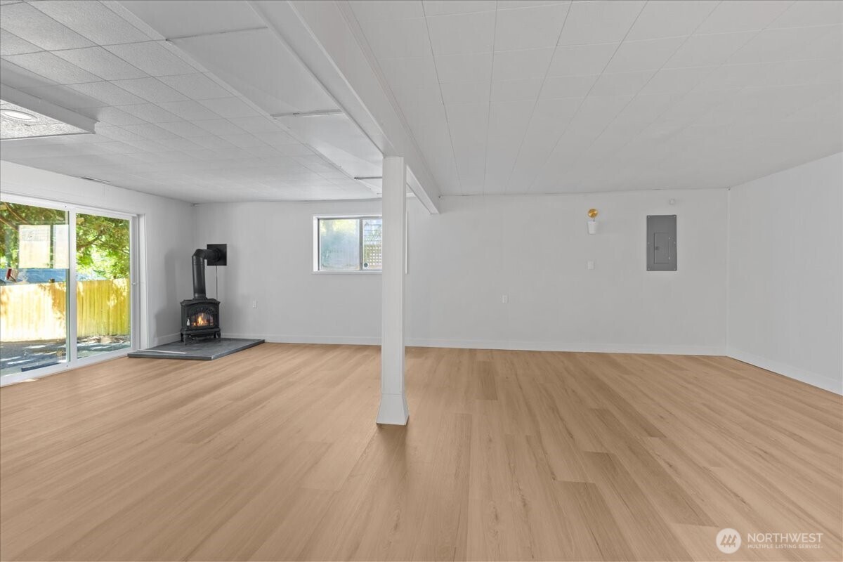 16032 22nd Avenue Property Photo 21