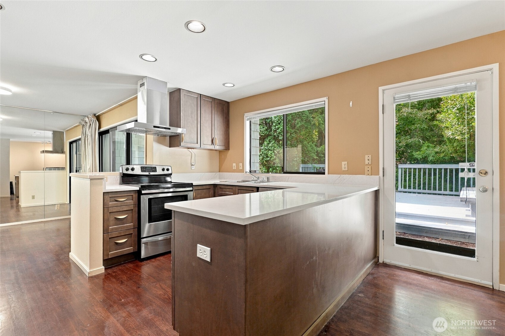 3605 93rd Avenue Property Photo 14