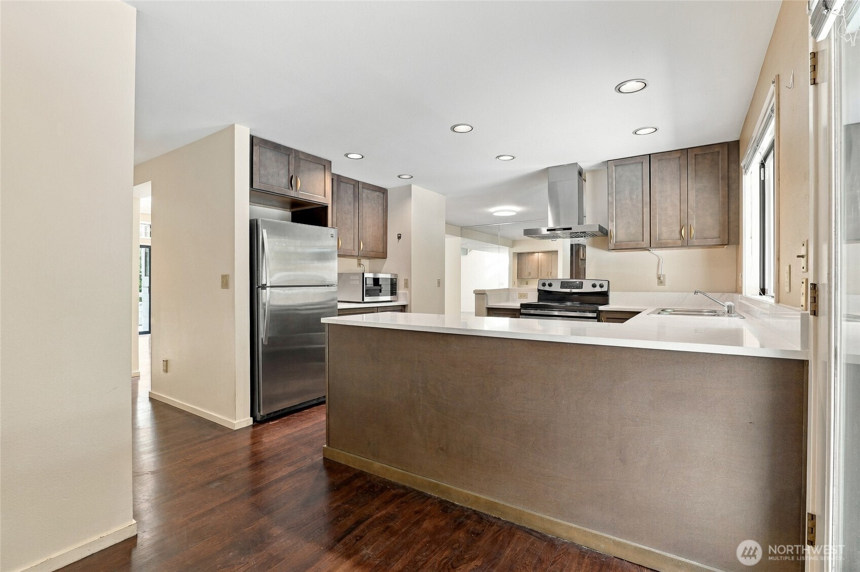 3605 93rd Avenue Property Photo 15