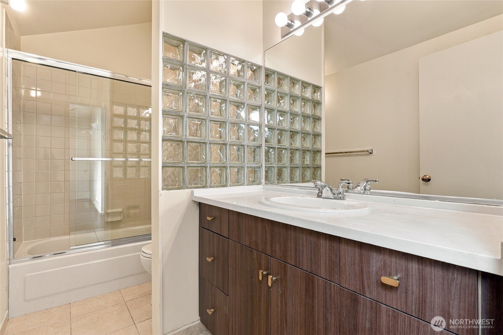 3605 93rd Avenue Property Photo 22