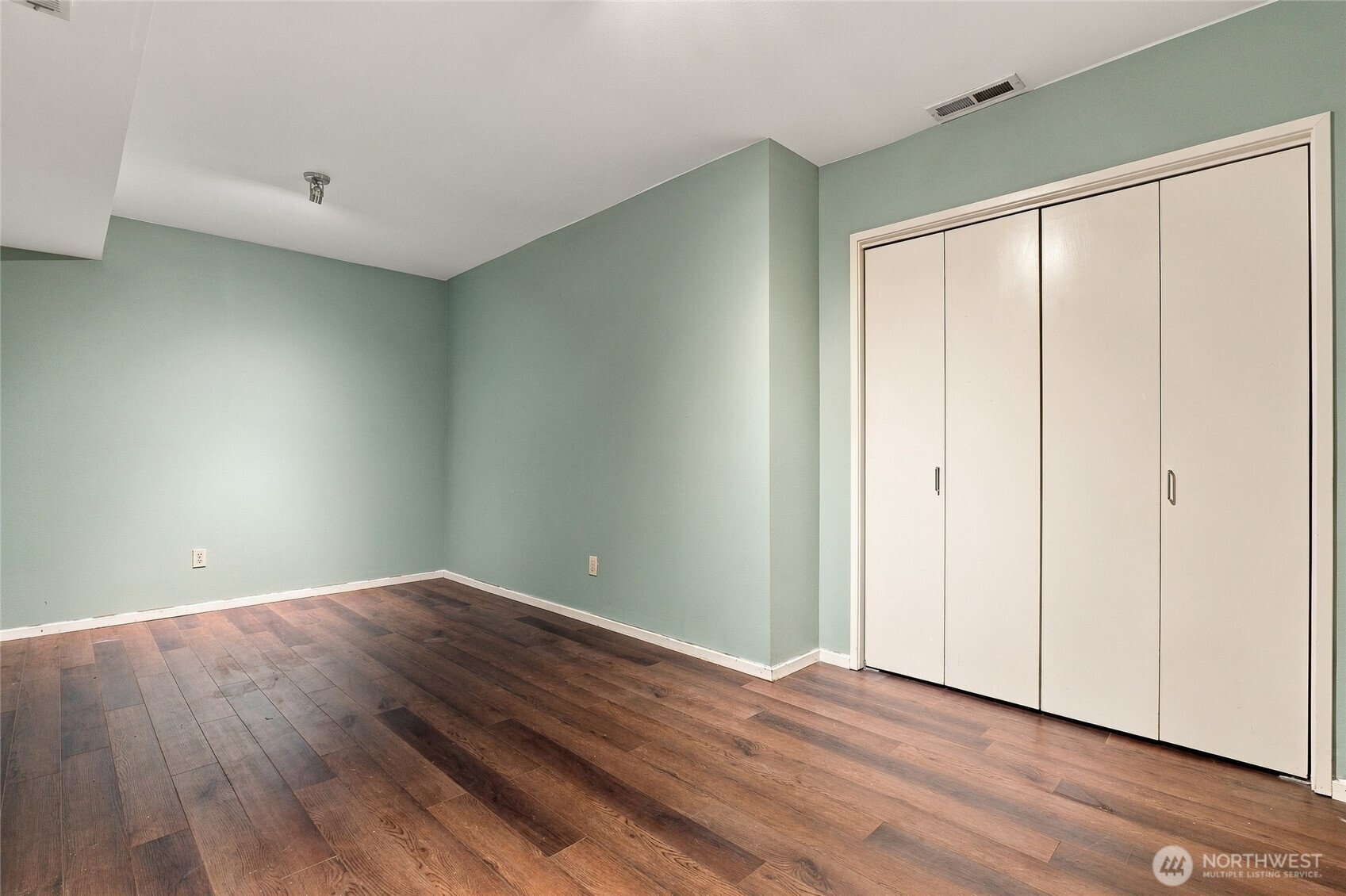 3605 93rd Avenue Property Photo 24