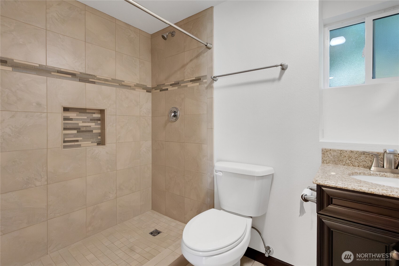 22632 Echowood Lane Property Photo 27