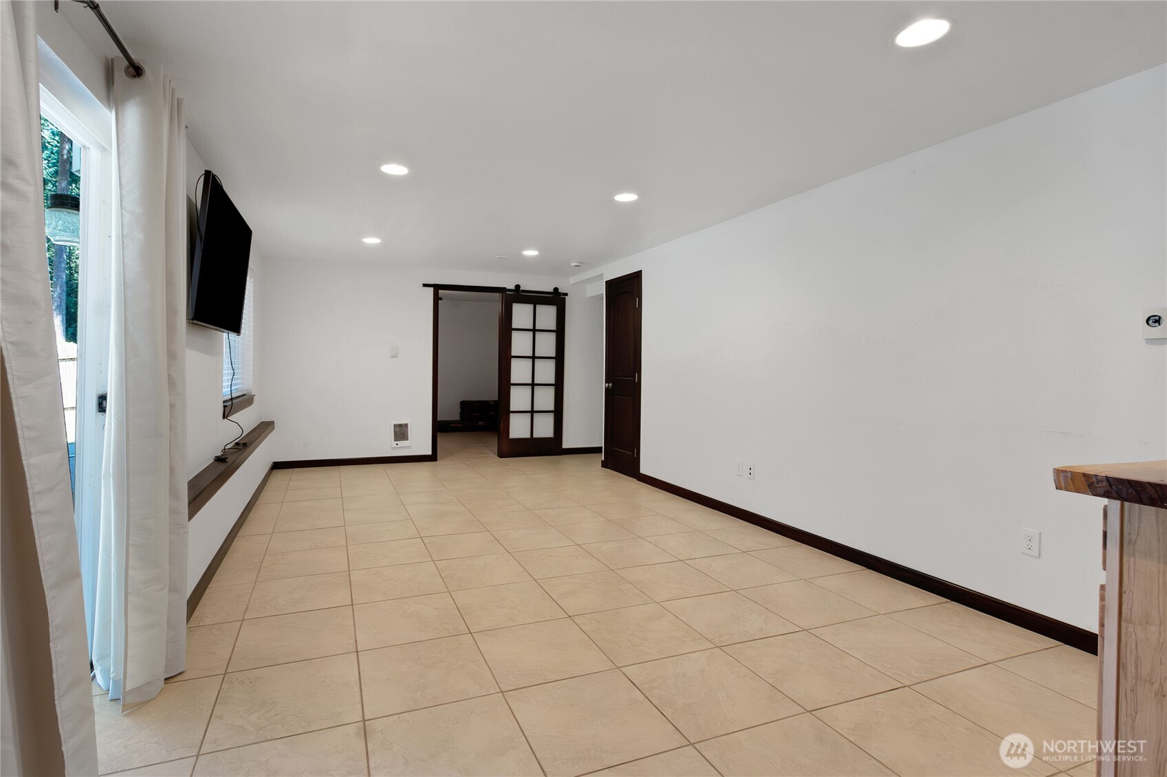 22632 Echowood Lane Property Photo 28