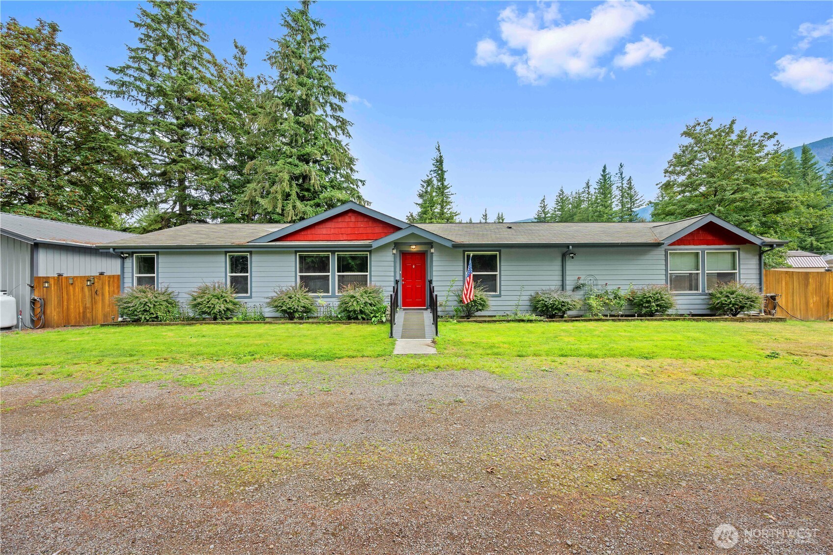 405 415th Avenue Property Photo 1