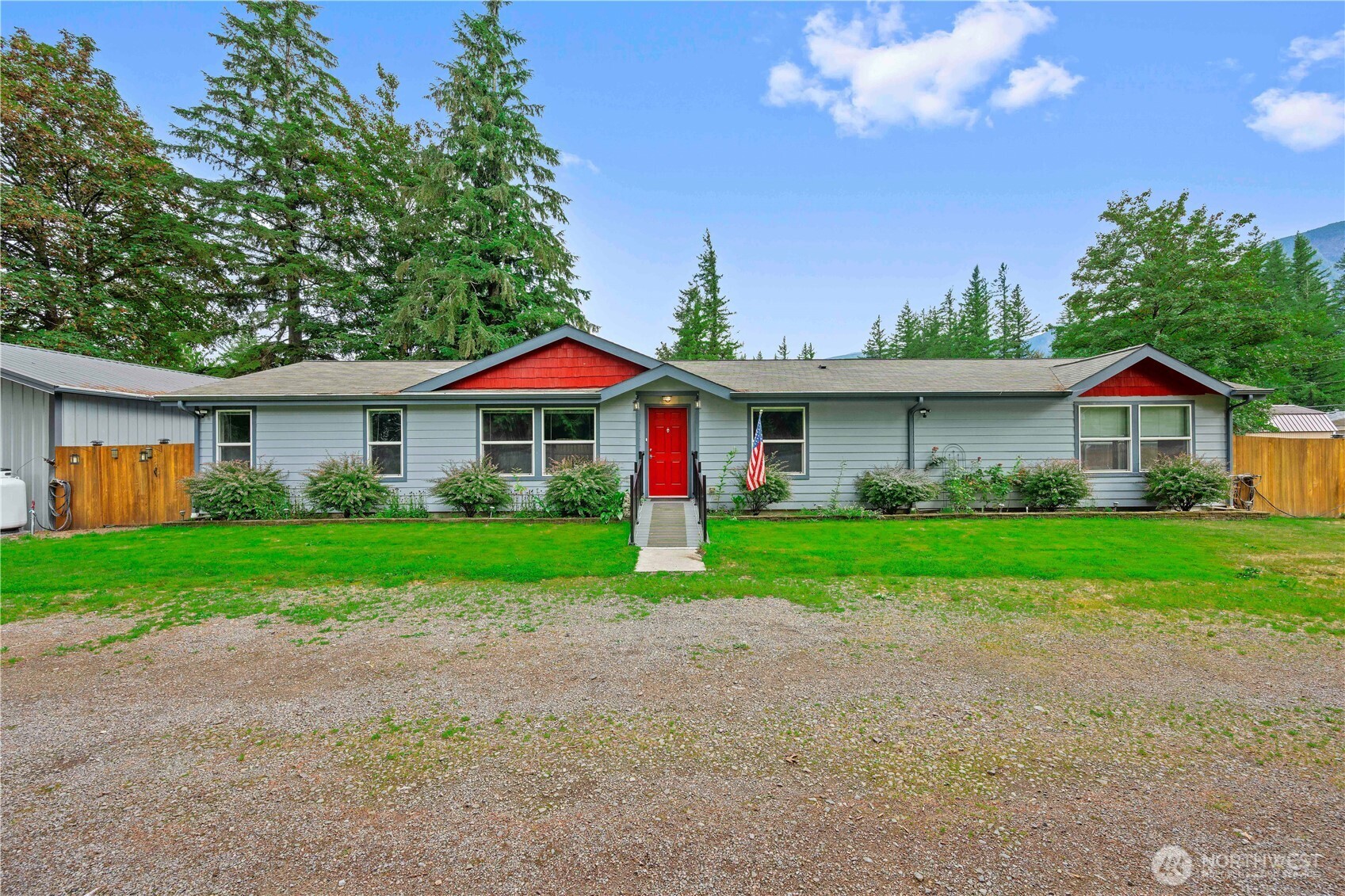 405 415th Avenue Property Photo 1