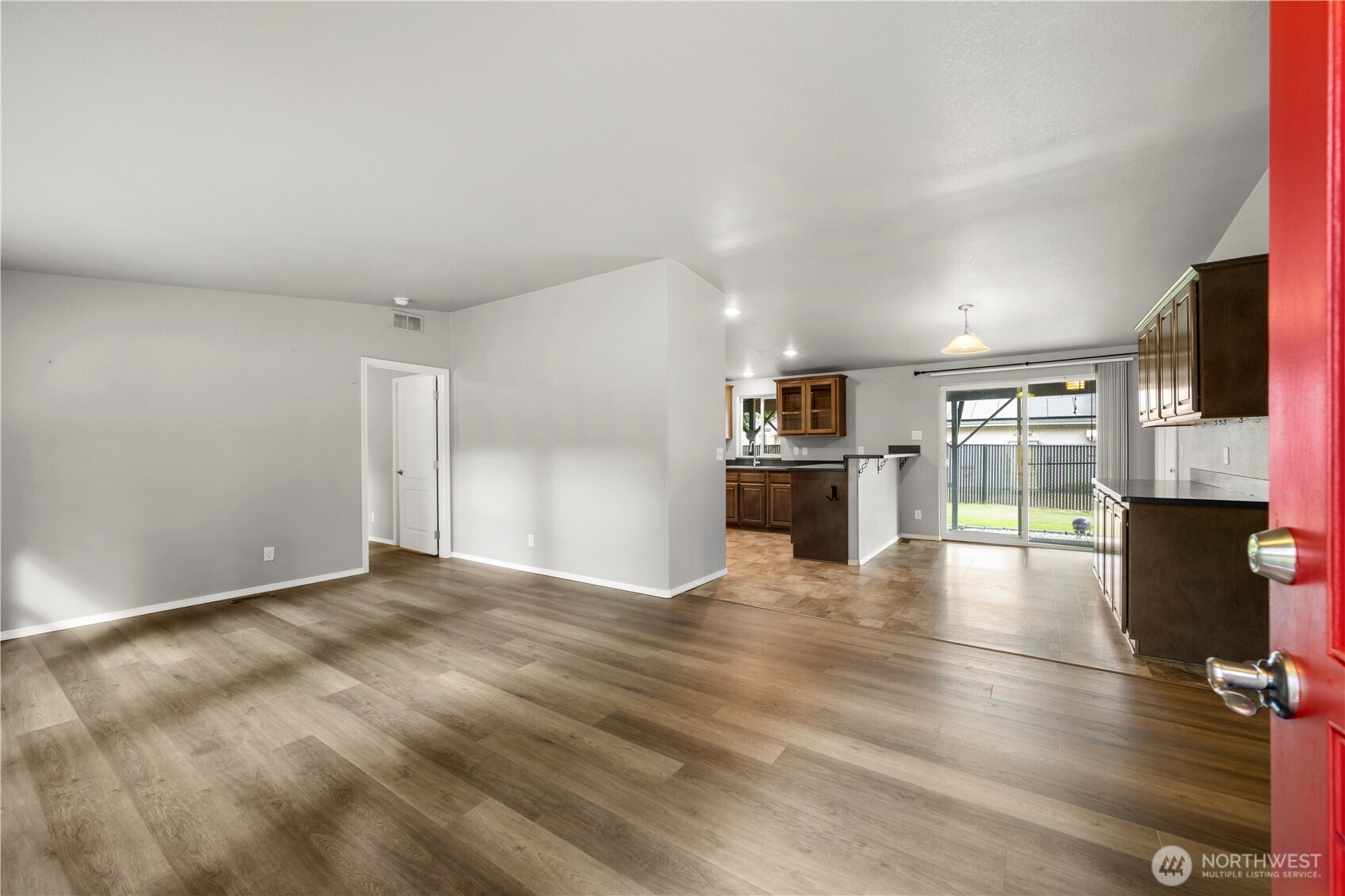 405 415th Avenue Property Photo 3