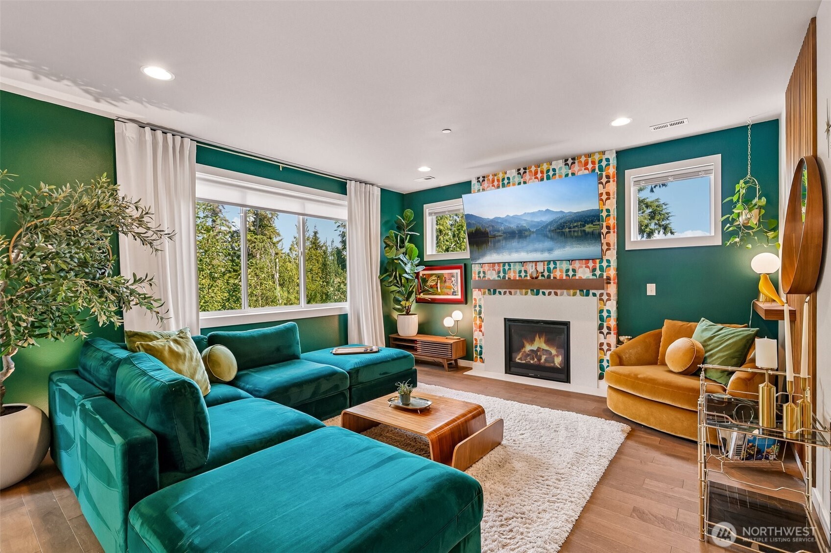 11207 14th Place Property Photo 6
