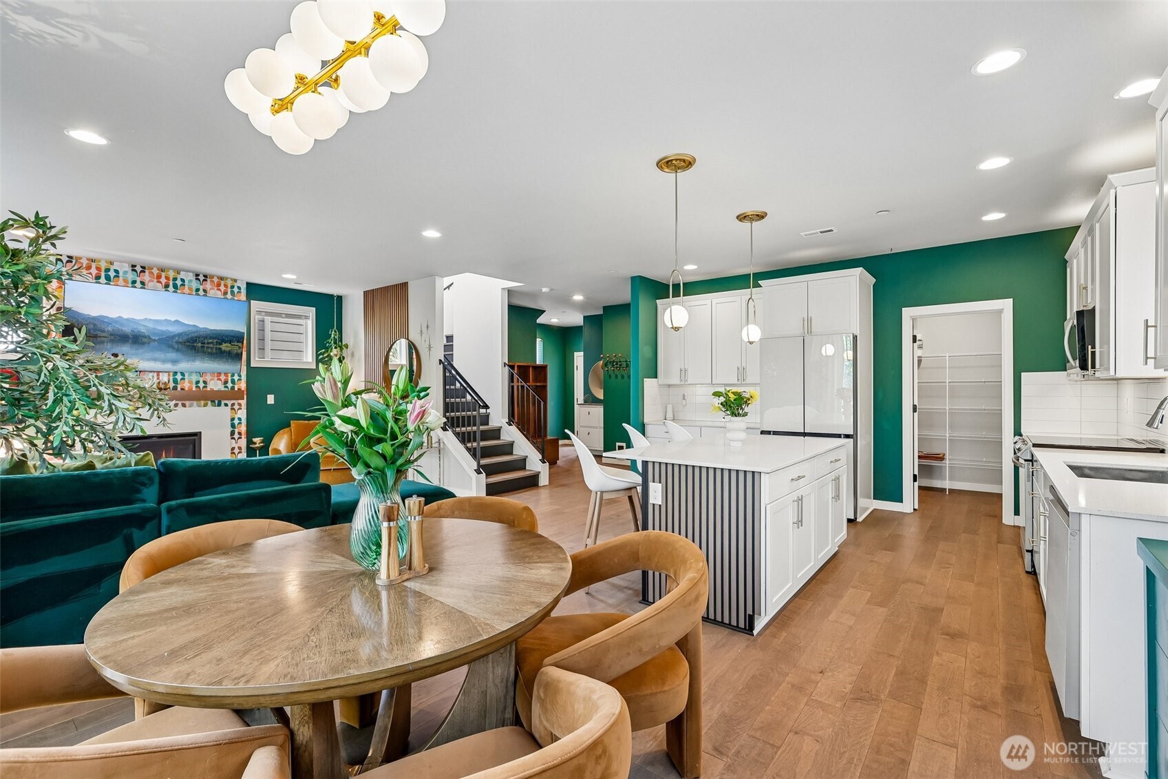 11207 14th Place Property Photo 9