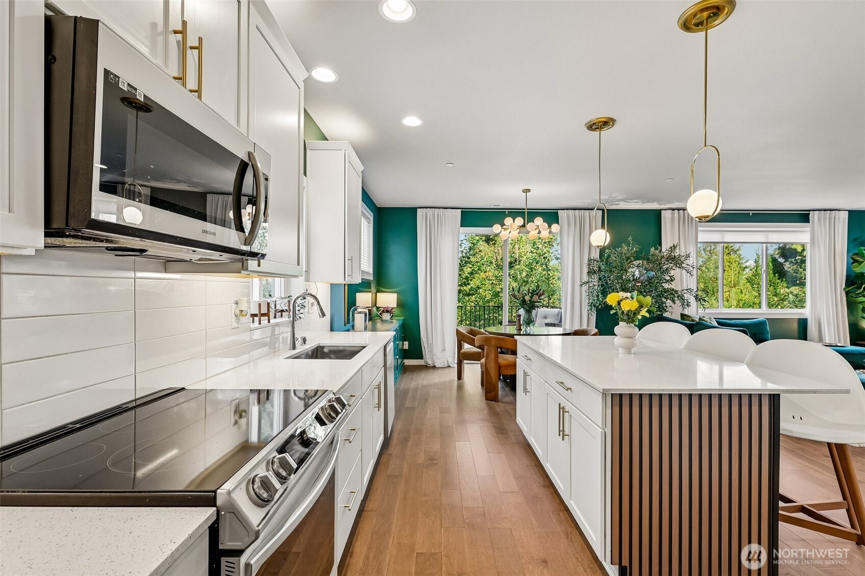 11207 14th Place Property Photo 11