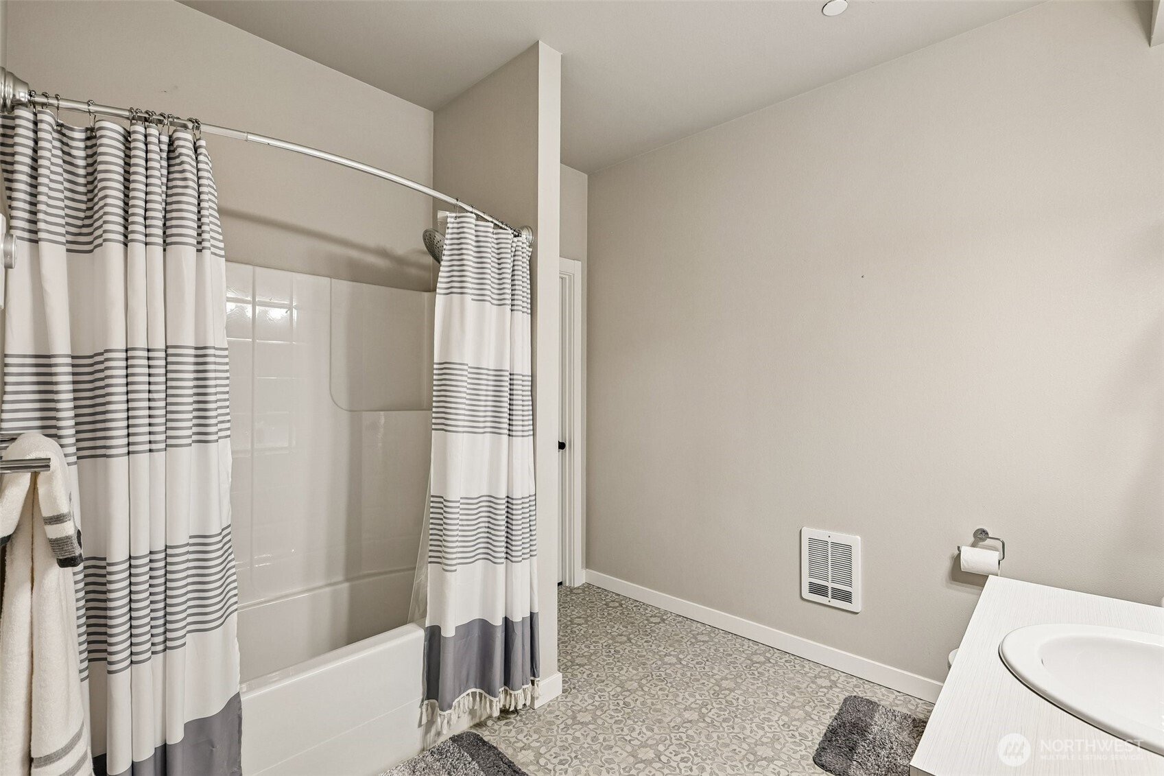 11207 14th Place Property Photo 25