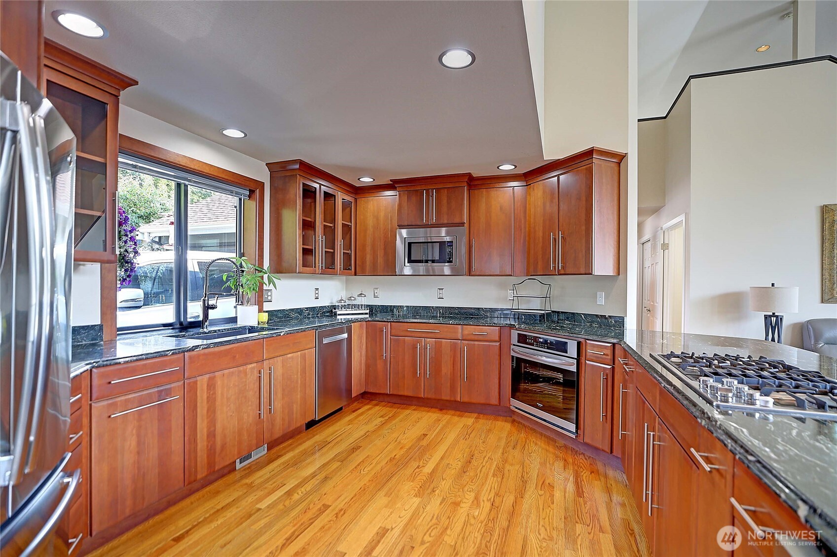 272 Loch Lane Property Photo 13
