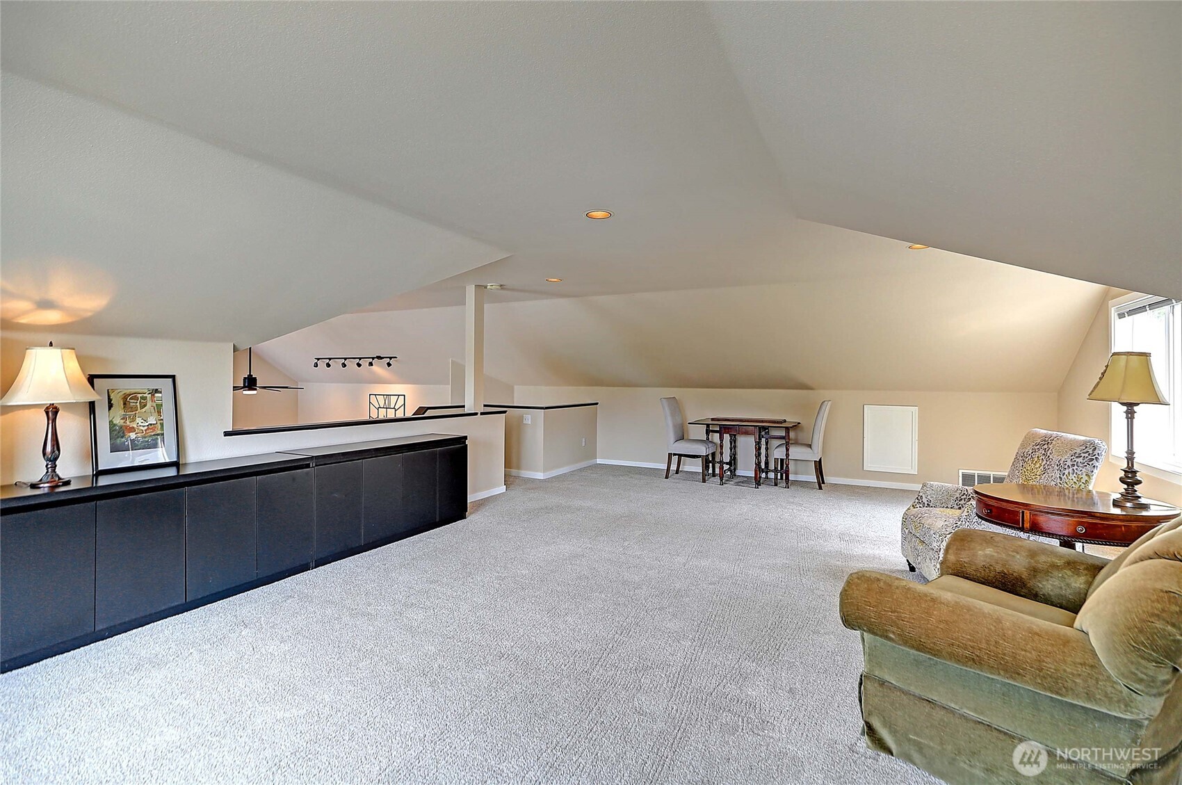272 Loch Lane Property Photo 26