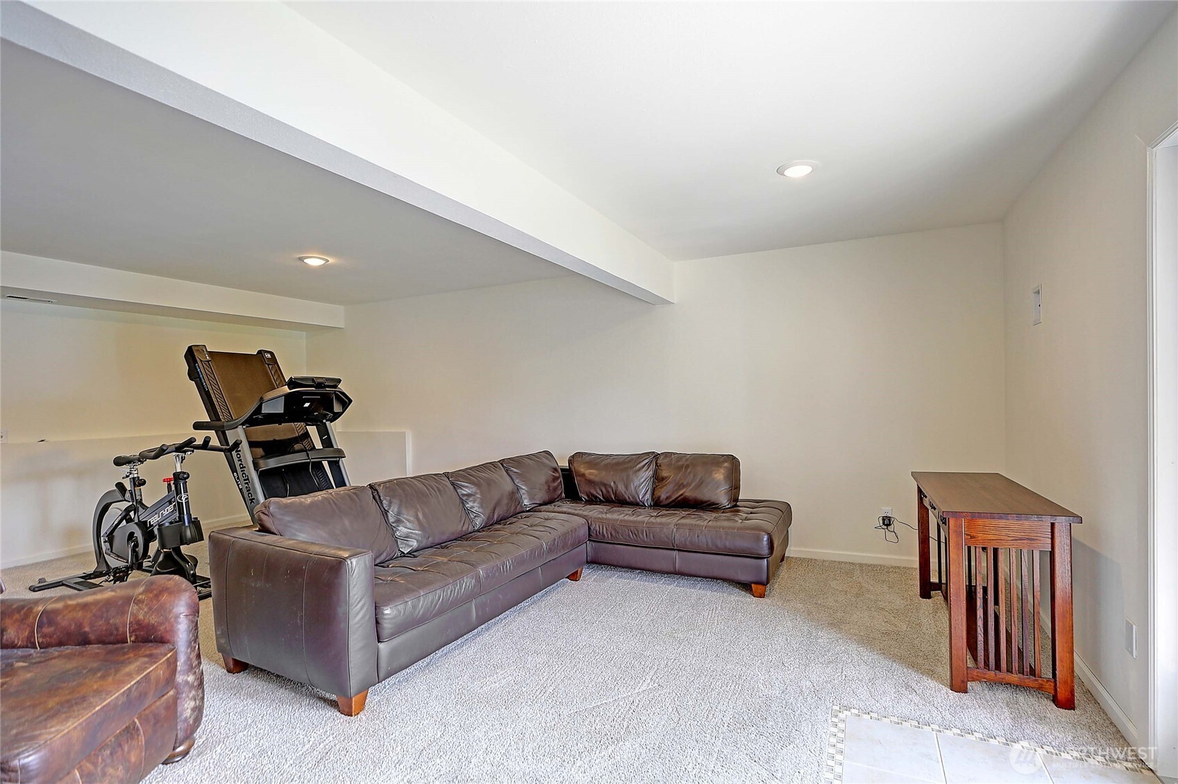 272 Loch Lane Property Photo 27
