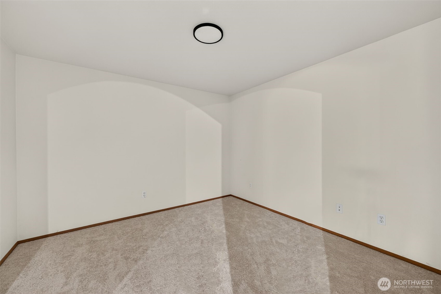 2732 Hidden Springs Loop Property Photo 13