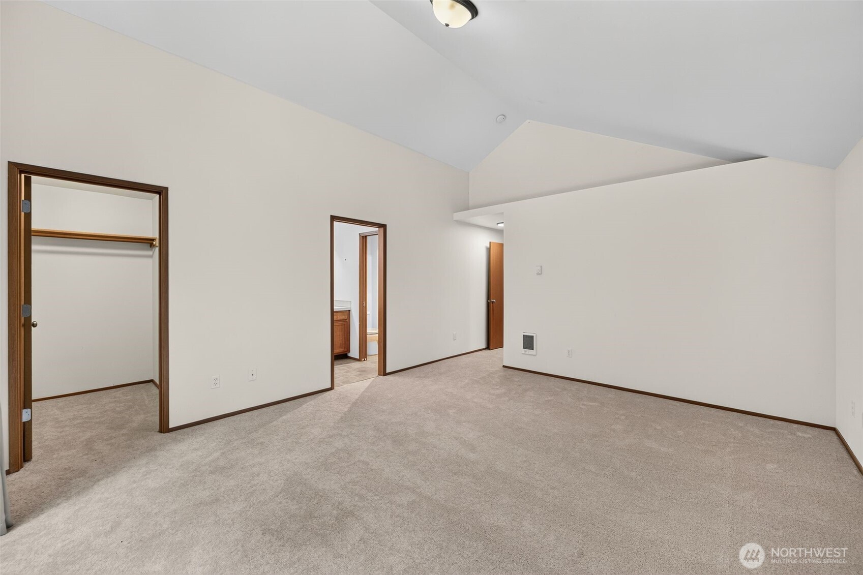 2732 Hidden Springs Loop Property Photo 21