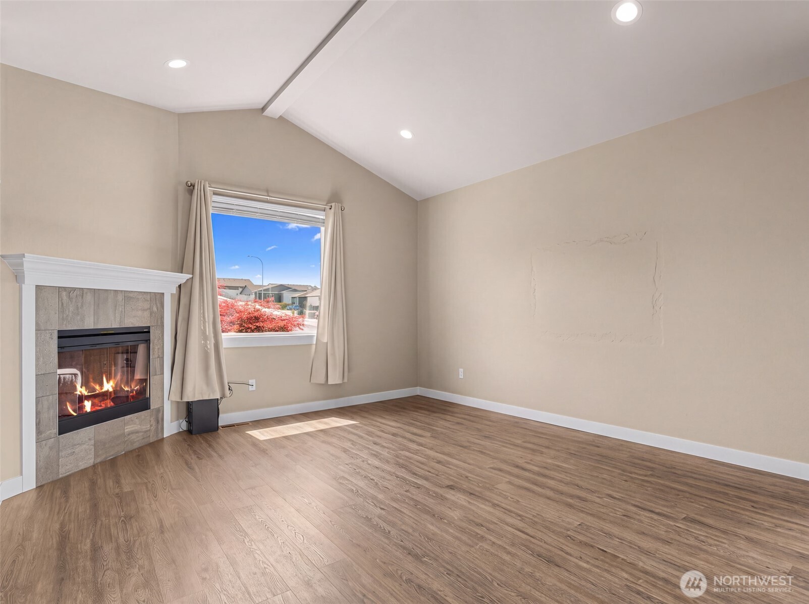 284 S Nevada Property Photo 9